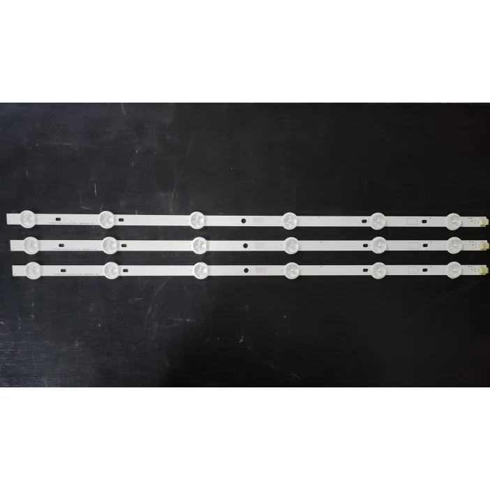 Set barete Toshiba 29" - 3 barete x 6 leduri, 3V, 565mm, SVT290A05_P1300_6LED